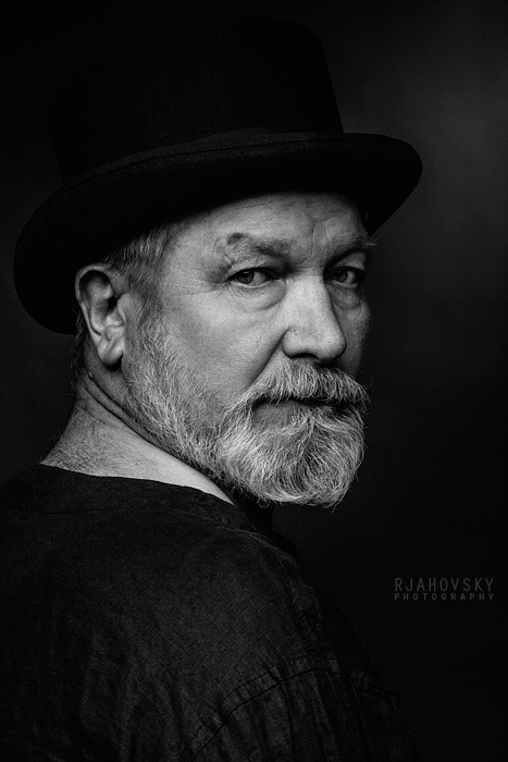 Альбом. Виктор Николаевич Бычков. Фотограф Михаил Ряховский