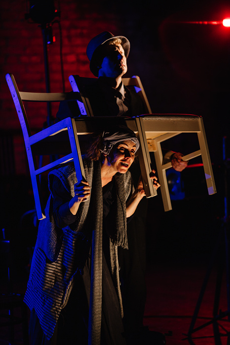 «СТУЛЬЯ» спектакль. Фотограф Михаил Ряховский