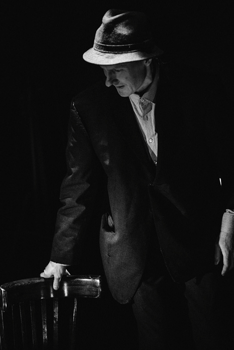 «СТУЛЬЯ» спектакль. Фотограф Михаил Ряховский