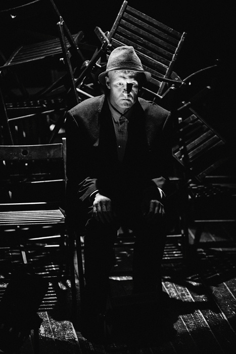 «СТУЛЬЯ» спектакль. Фотограф Михаил Ряховский