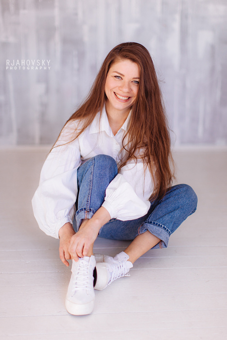 Альбом. Юлия Гришаева. Фотограф Михаил Ряховский