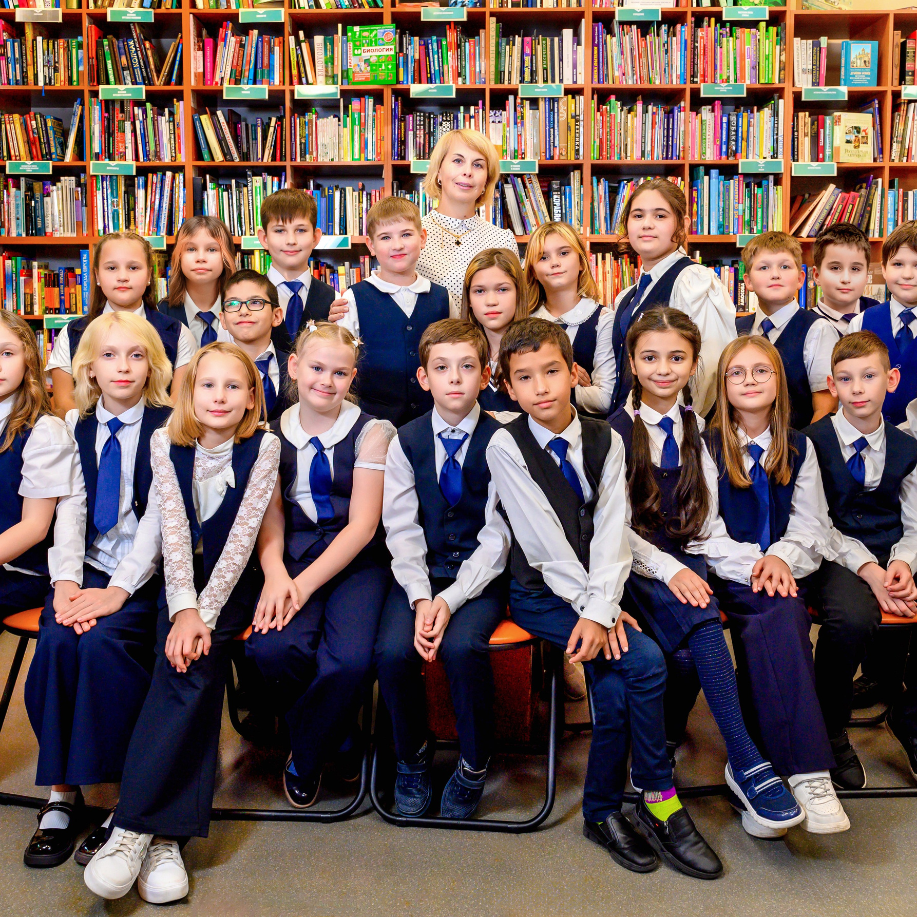 Школа 33. Выпускные альбомы в Туле и Тульской области для школ и детских садов