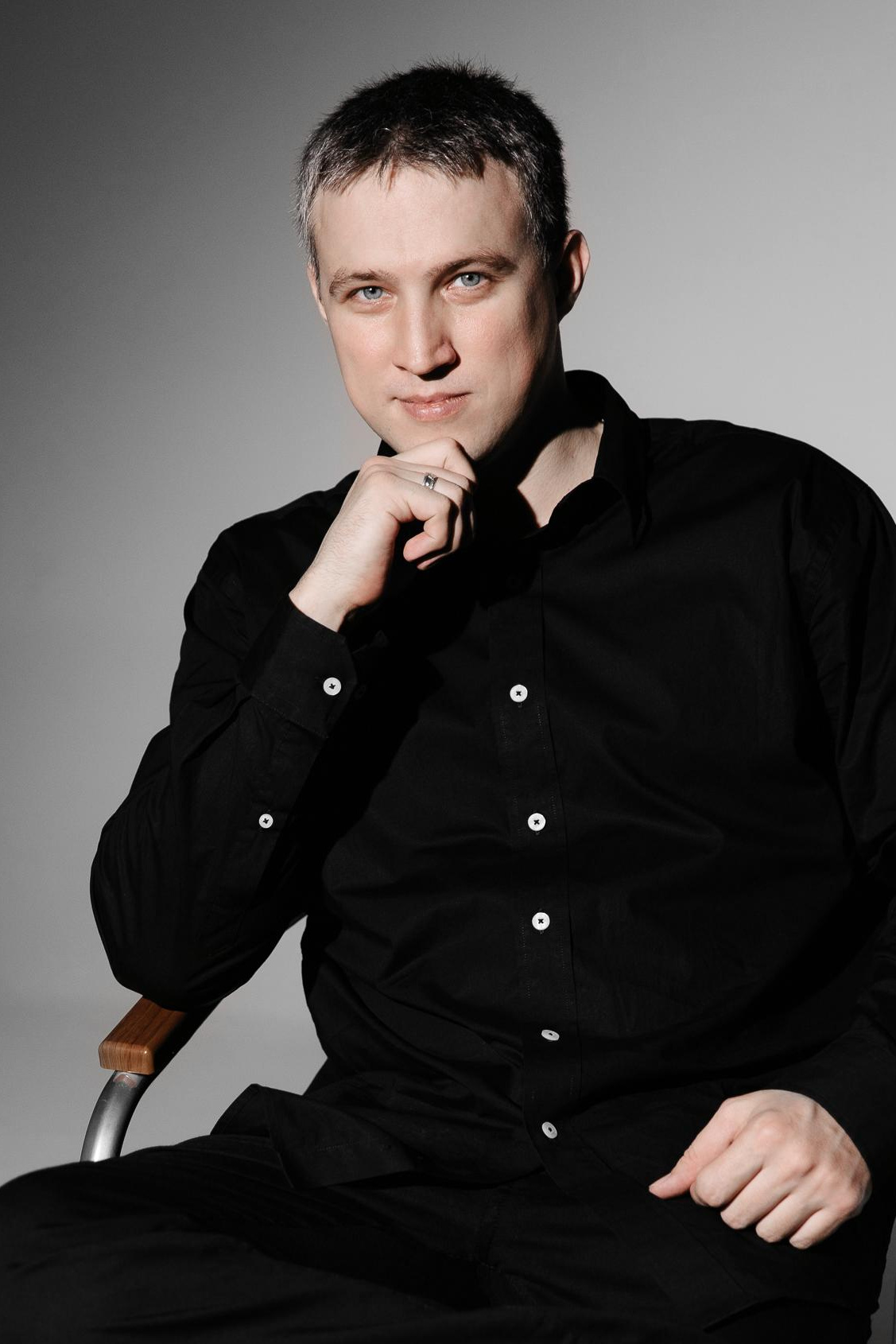 Контакты. Свадебный и семейный видеограф в Новороссийске Егор Байбуза