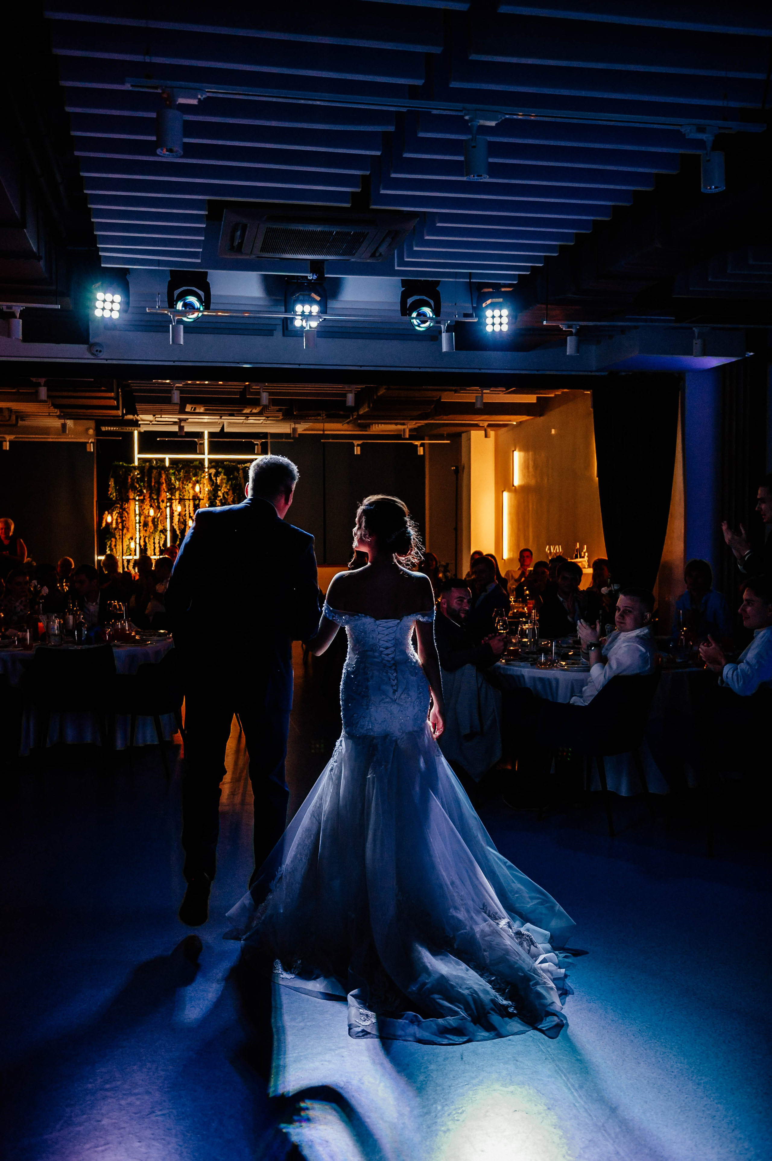 Стоимость услуг на свадебную съемку. Свадебный и семейный фотограф в Воронеже и за границей