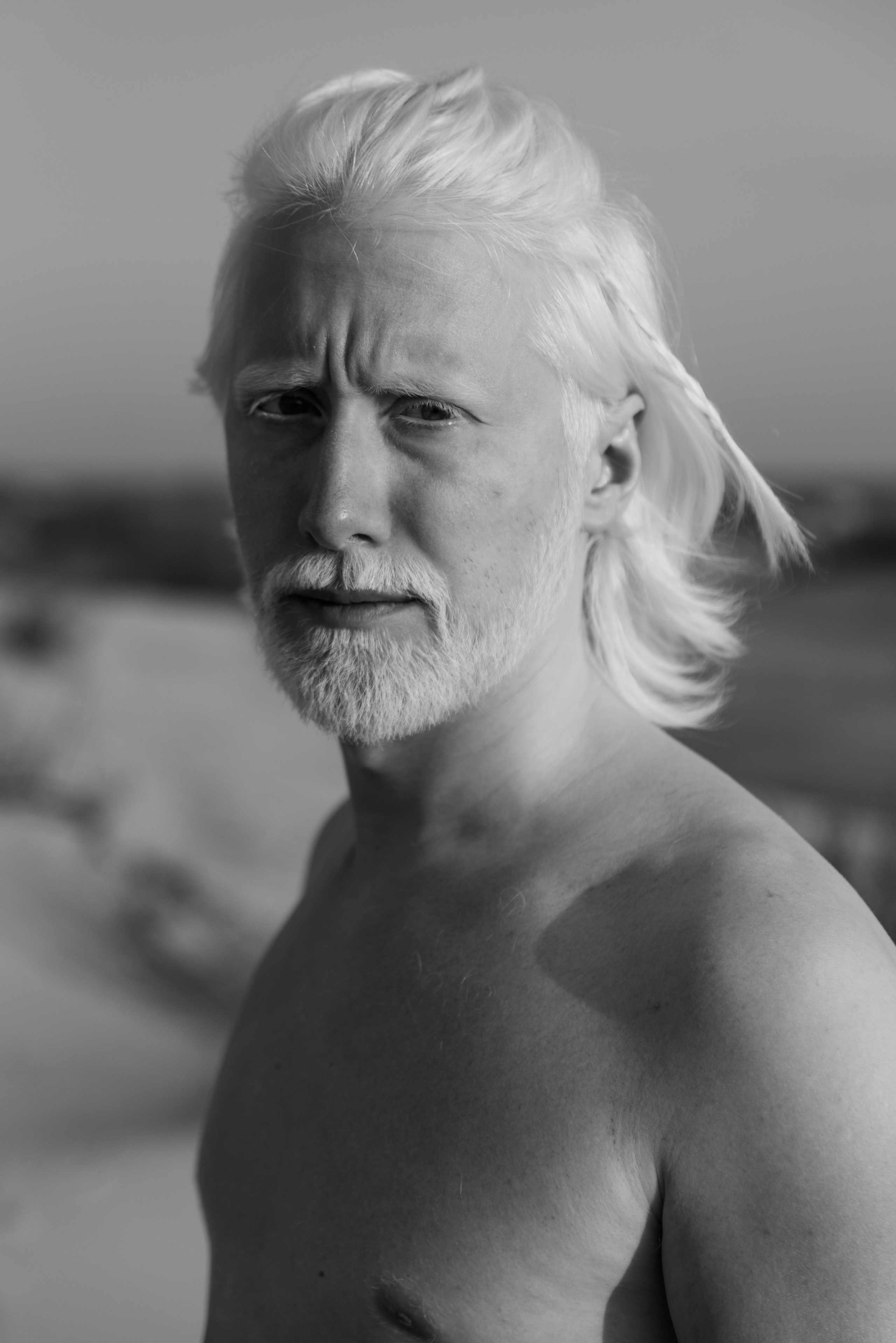 Контакты. Никита Румянцев — актёр, модель