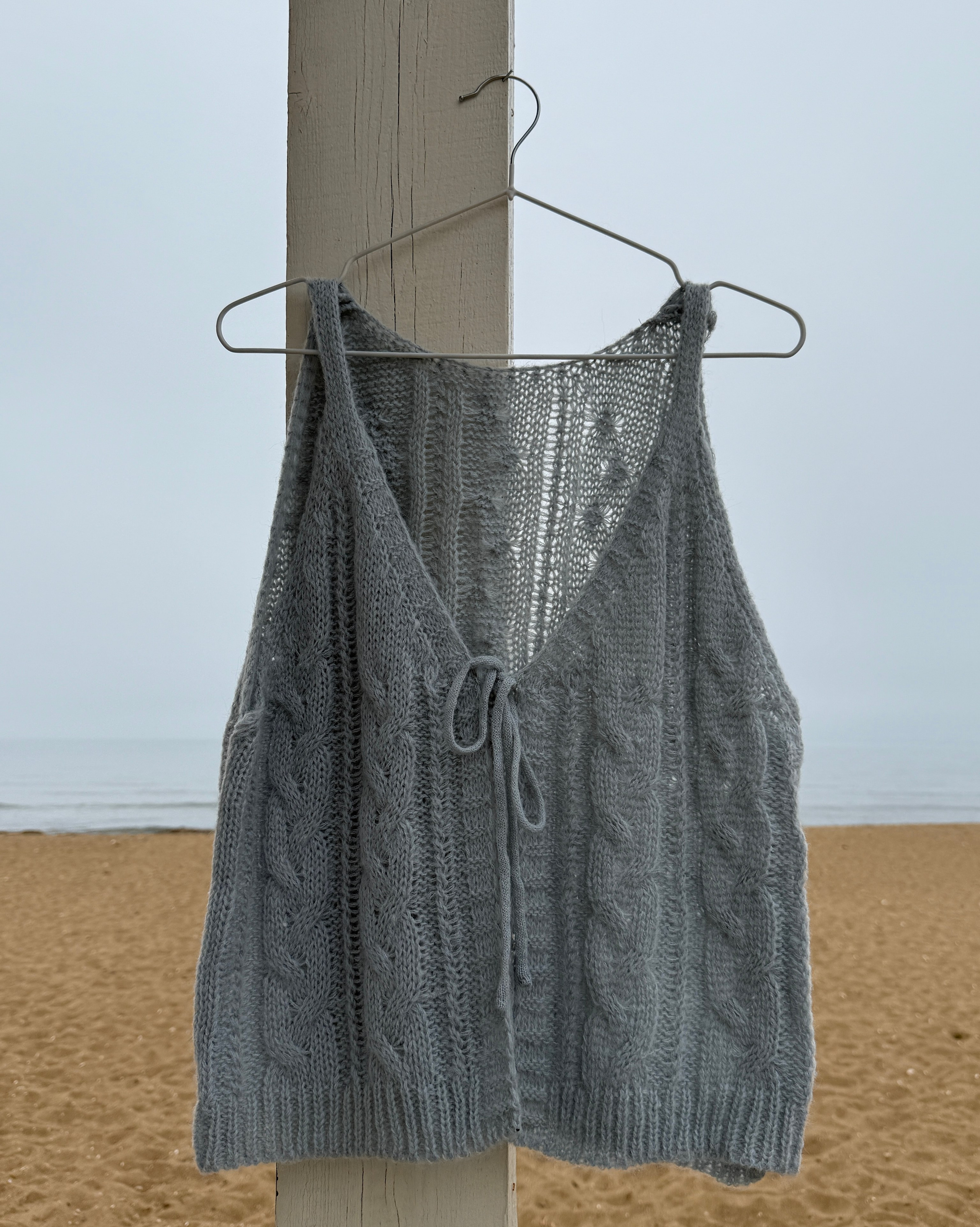 Рубашки и топы. Iva rent