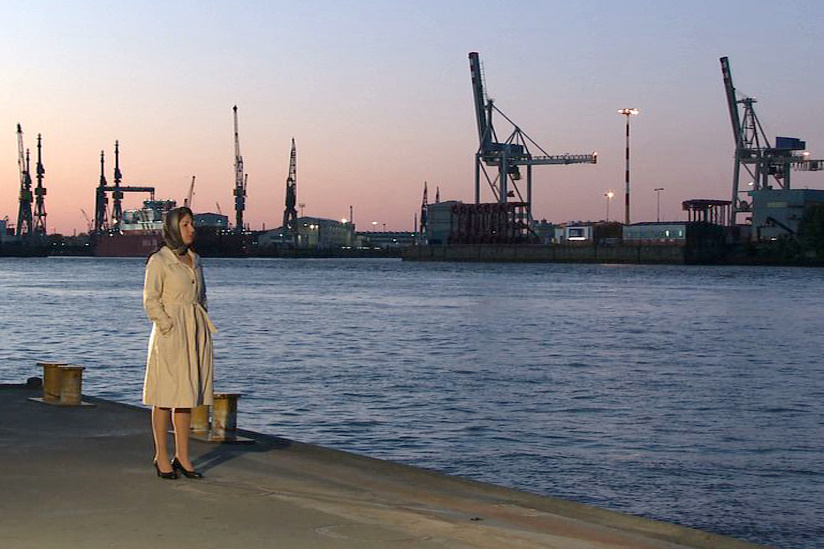 Ideal. Mascha Danzis contemporary video and media artist