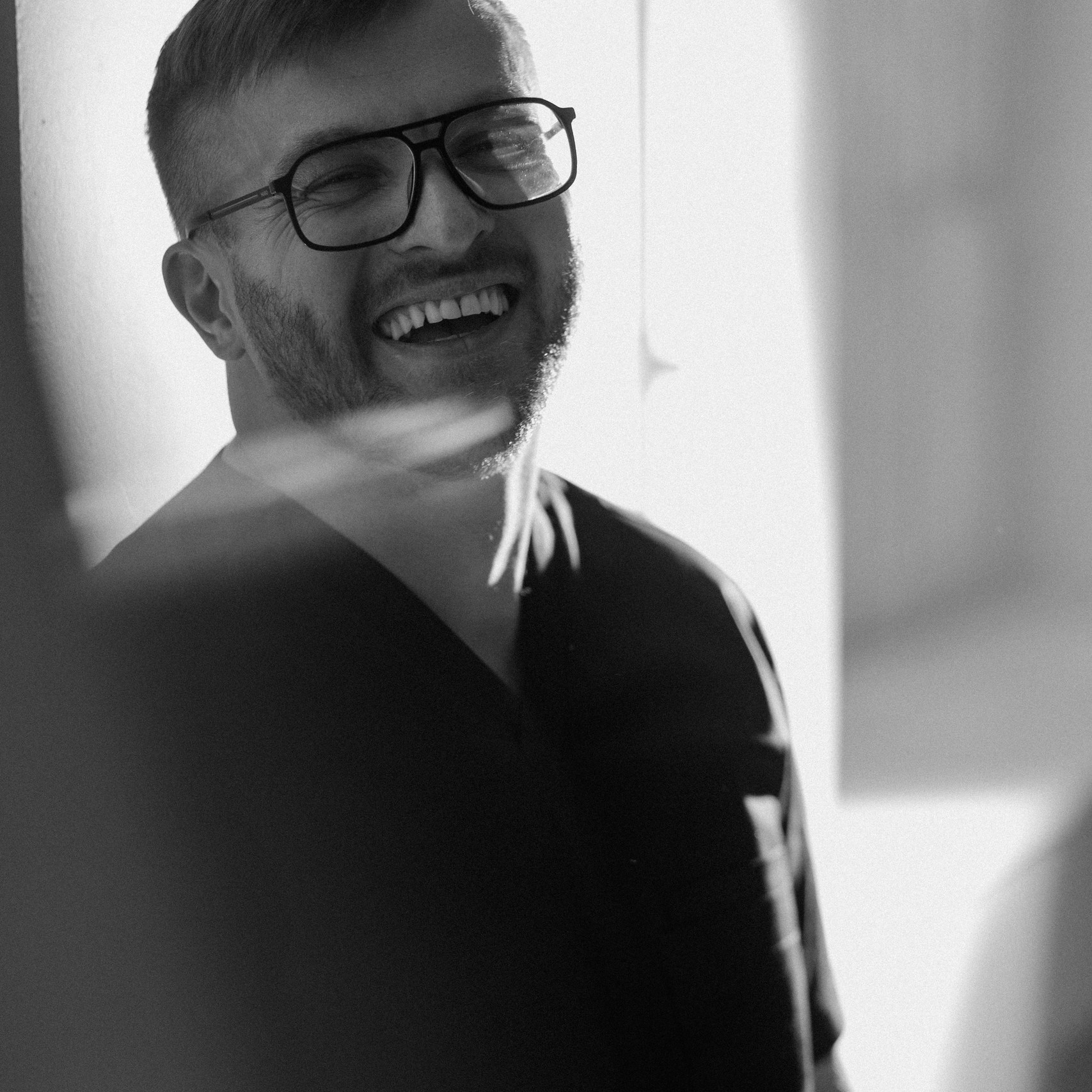 Контакты. Врач стоматолог-ортопед Быков Алексей