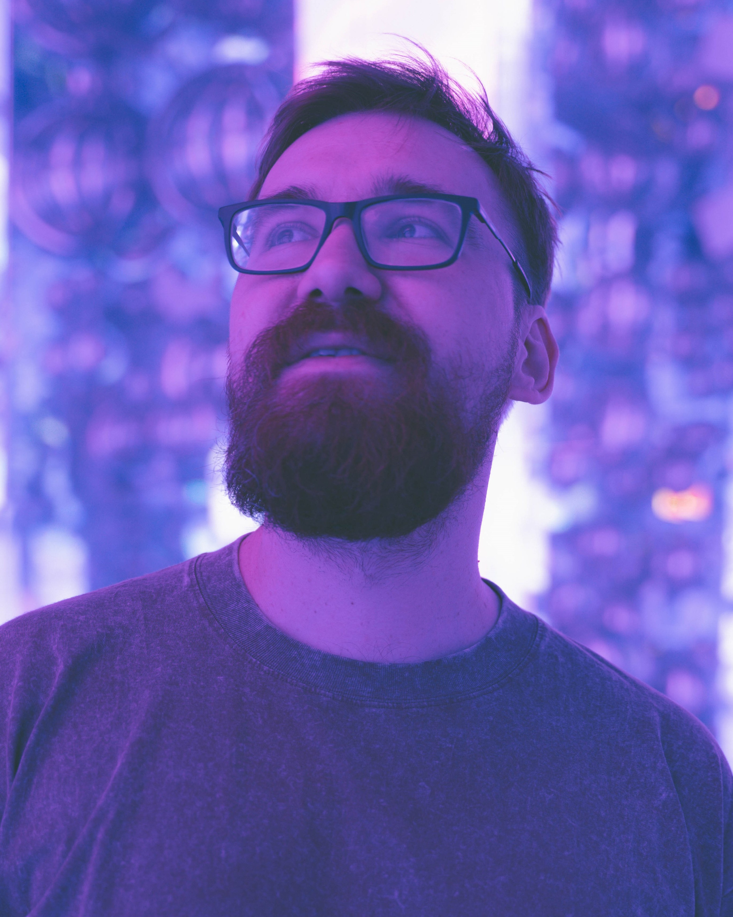 Контакты. Портретный фотограф в Москве Эмиль Халиков