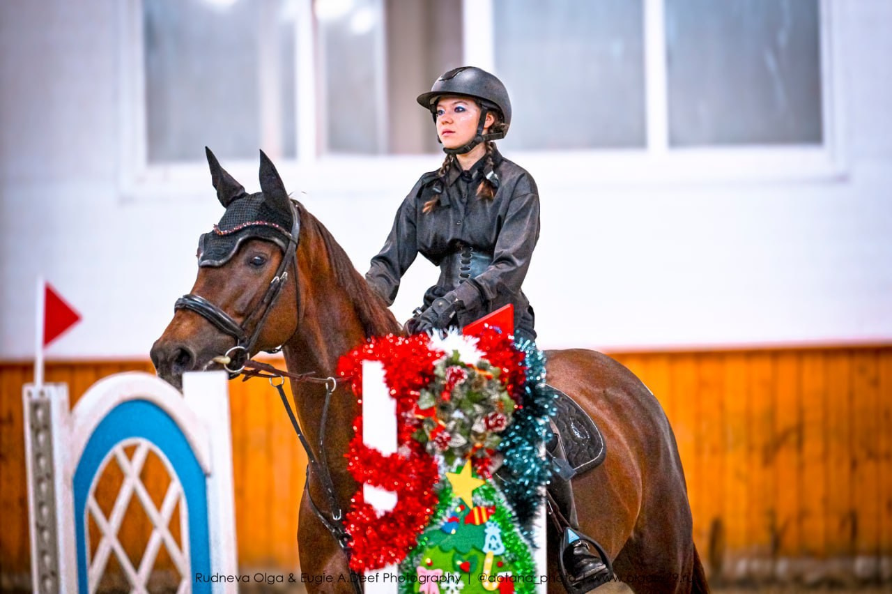 2025.12.20 — КСК КОНКОРД — КОНКУР. ТУРНИРНАЯ КОННАЯ ФОТОГРАФИЯ, Руднева Ольга и Евгений Адеев