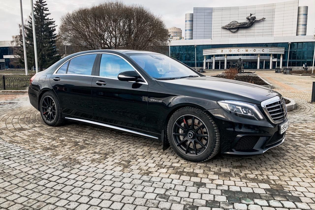 Аренда Mercedes V-Class в Екатеринбурге: Комфорт и Стиль