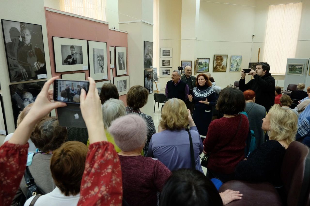 Выставка Творческие будни г. Клин. Дударева Наталия фотограф Москва
