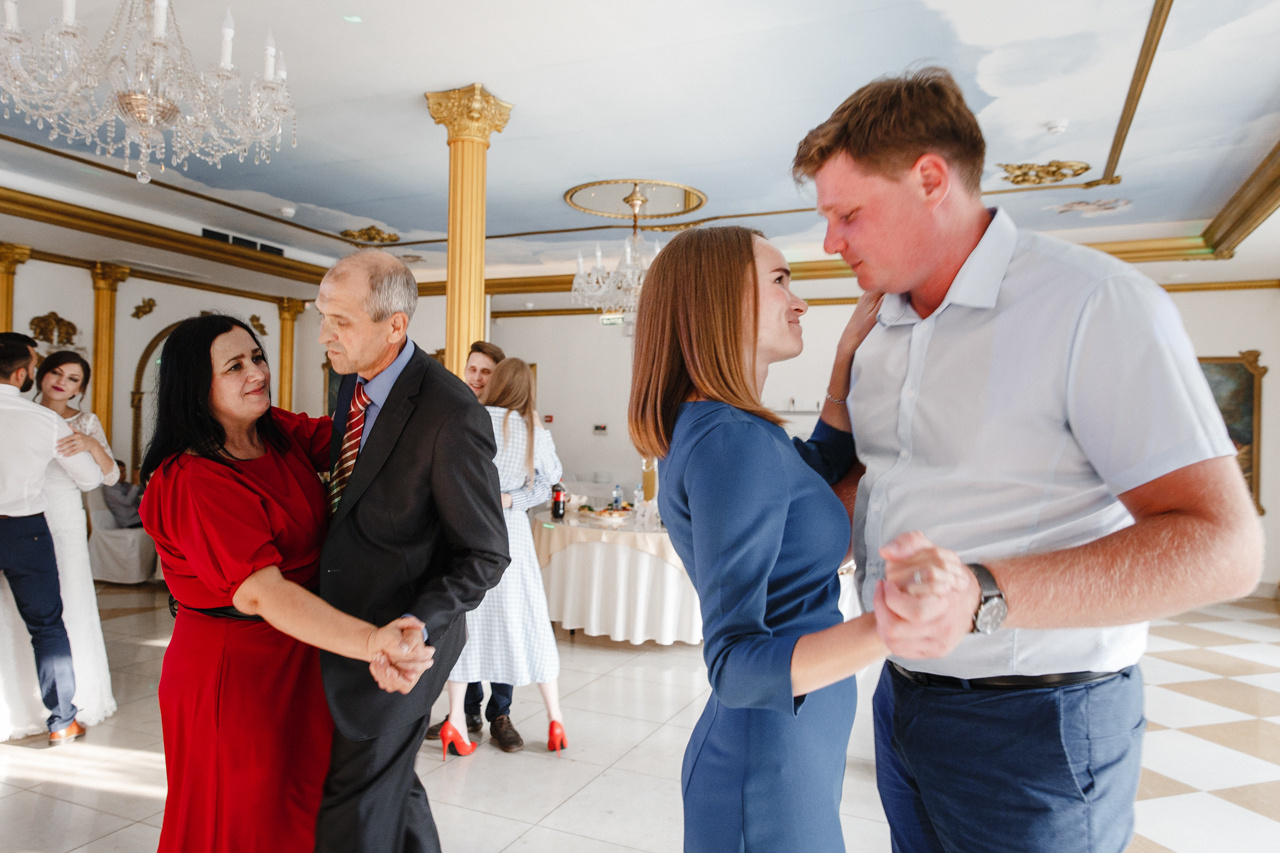 Кристина и Кирилл. Анонс Свадьбы. Семейный и свадебный фотограф Полина Принцева