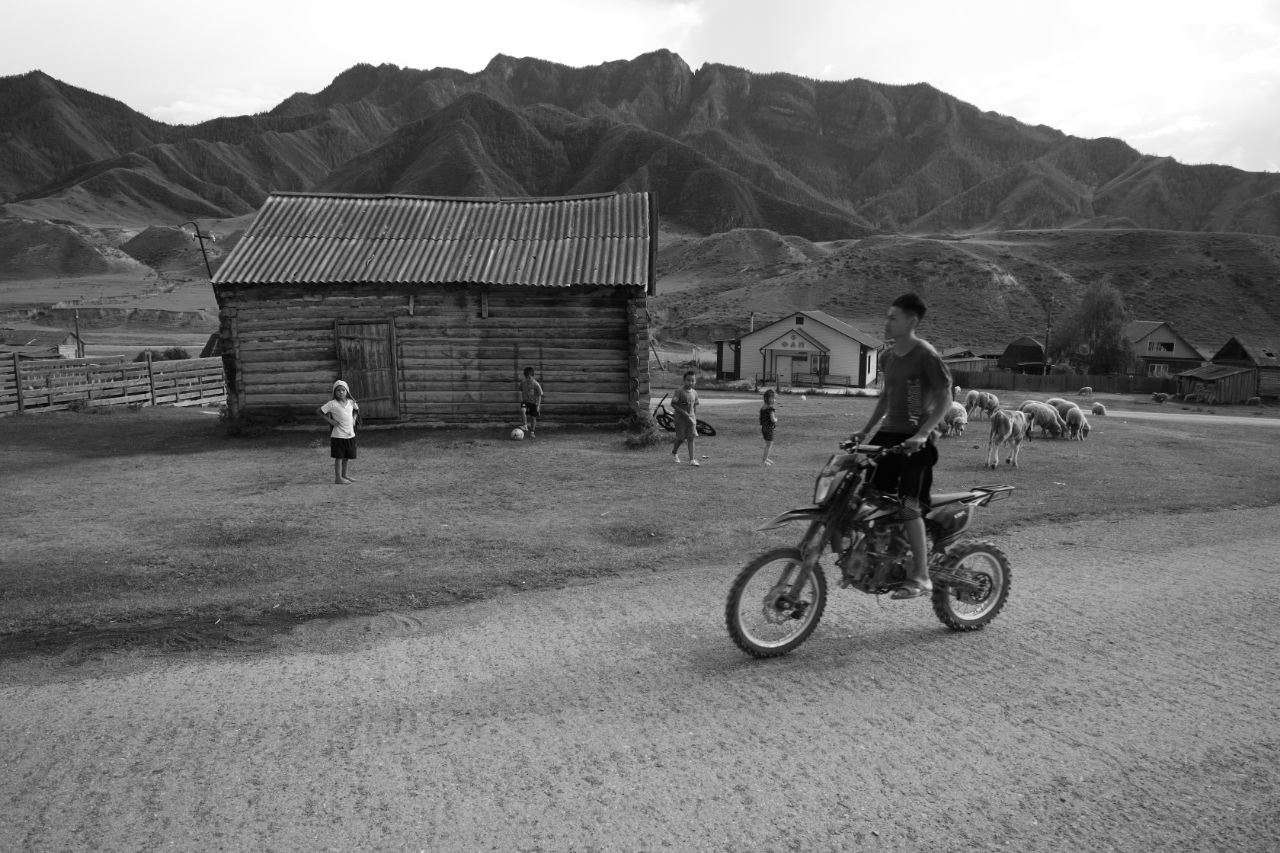 Быт местных в Алтайских сёлах. Povarov