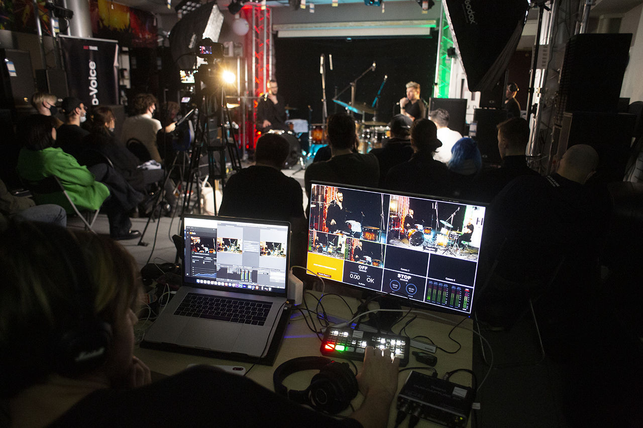 Презентация. Видеопродакшн NASTROE в России и на Шри-Ланке