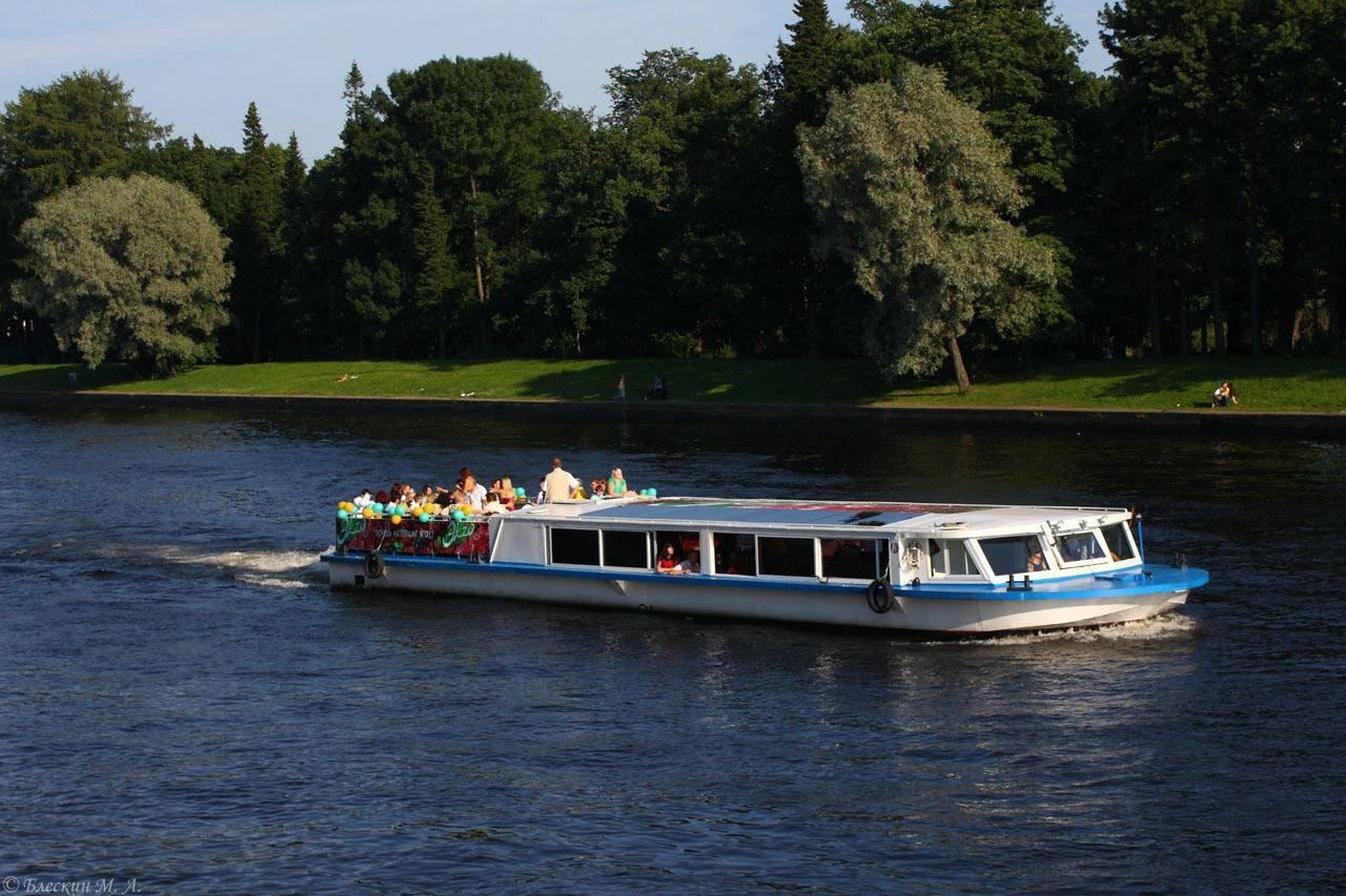 Наш флот. SPB Rent Boats|аренда катеров и теплоходов