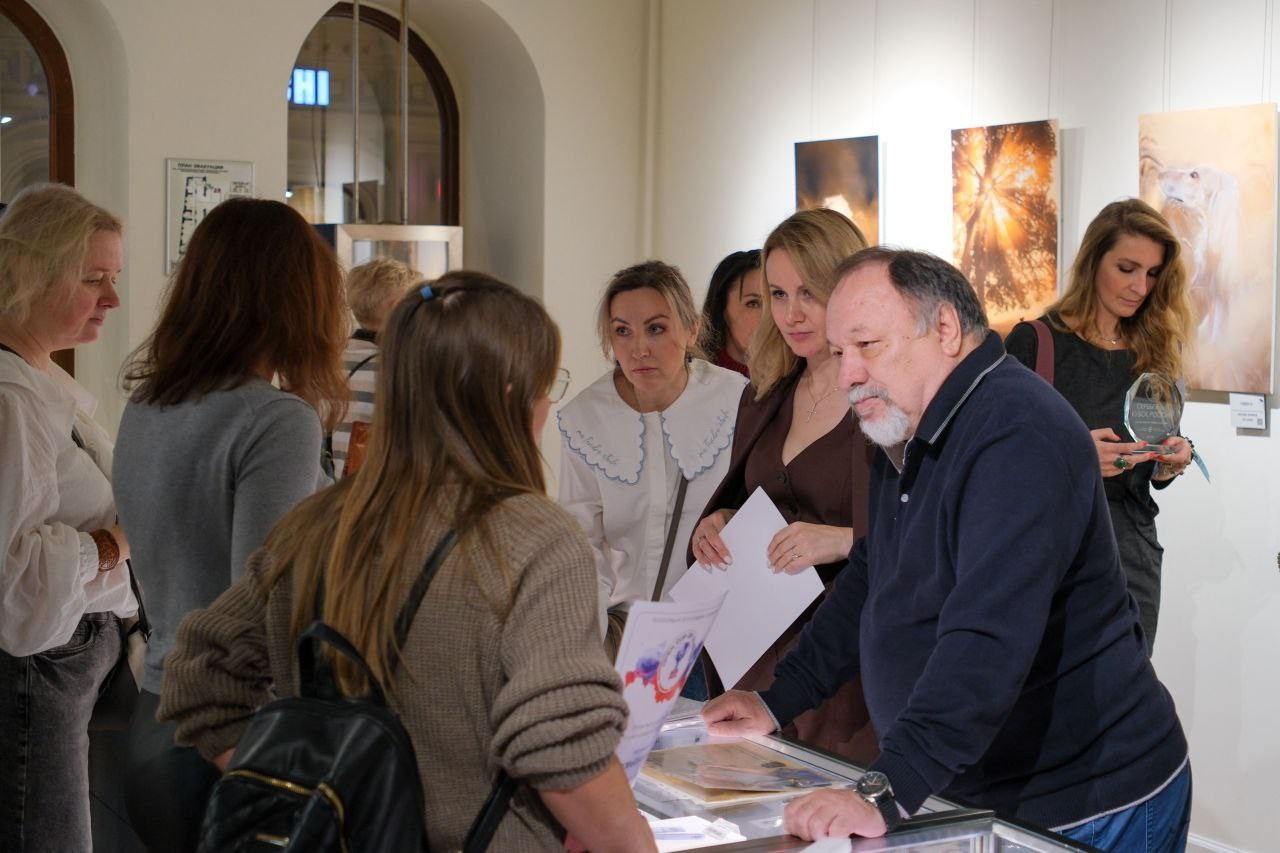 Торжественное собрание членов Ассоциации фотографов «Евразия» в Москве. Фотограф Ольга Дунаева