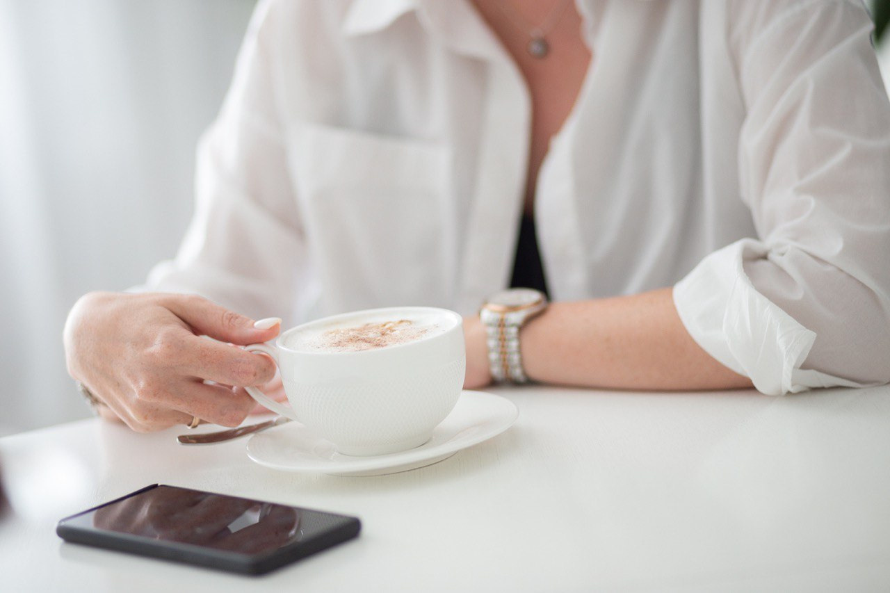 alt="Консультация дизайнера интерьеров"