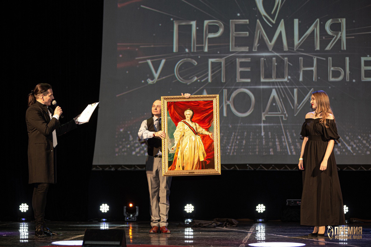 照片庫. 根據照片訂購繪畫和肖像。藝術家 Sofia Rechling