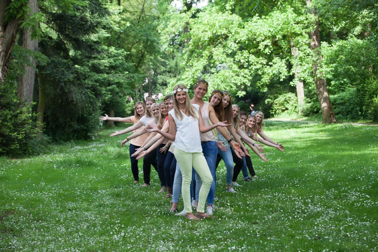 Фотостудии, где снимаем выпускников. Современные Выпускные Альбомы в Ростове-на-Дону