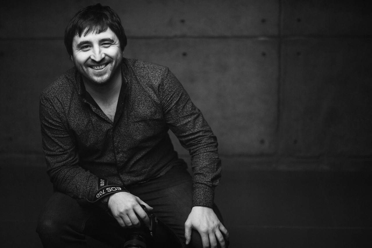 Контакты. Портретный и предметный фотограф в Москве Курочкин Алексей