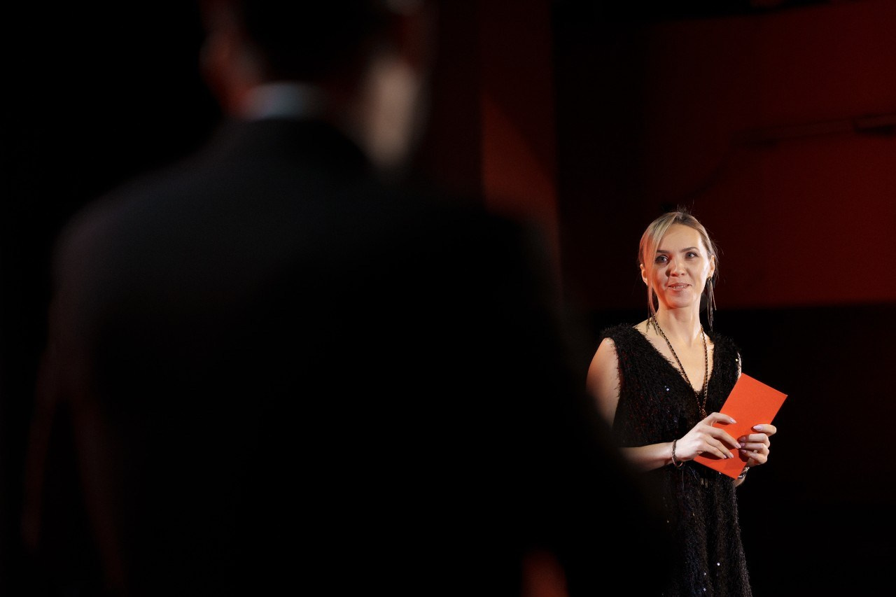 Вручение награды в Питере. Детский и семейный фотограф в Павлодаре Оксана Солей. Школа моделей