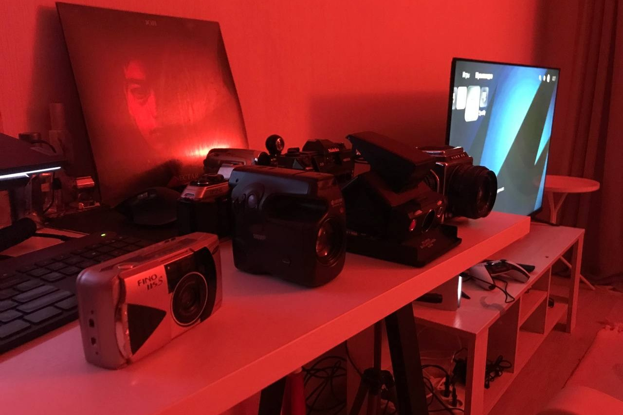 Дополнительно. Плёночный фотограф Москва, Саша Звук