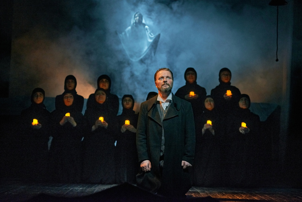 «Мачеха Саманишвили» театра «У Моста» покорила барнаульцев. Журнал о самом особенном. Пермь и Пермский край