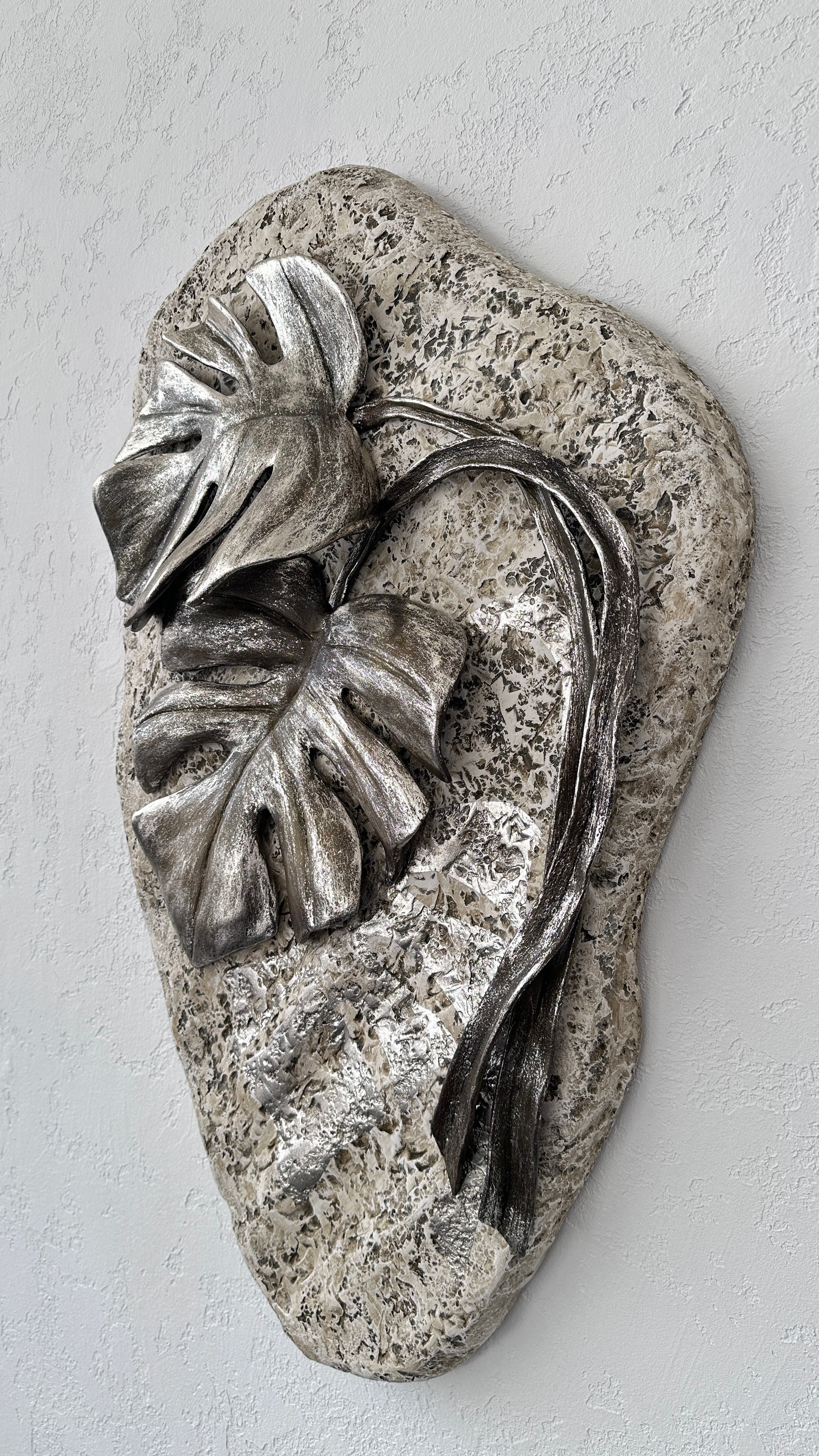 барельеф, панно, магнолии, магнолия, декор, арт,  дизайн гостиной, интерьерные картины, декоративное панно, интерьерная картина, дизайн офиса, интерьер кабинета