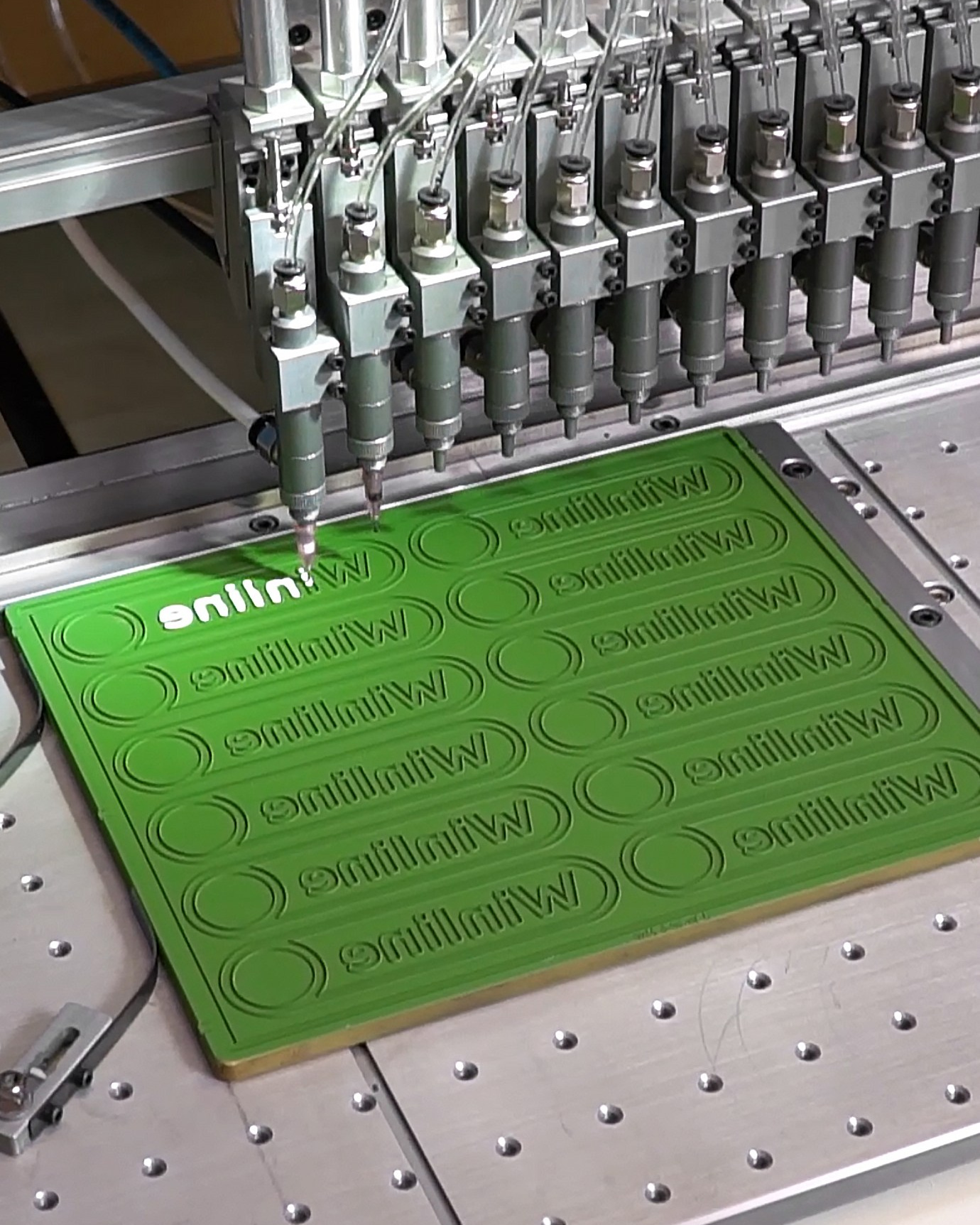 Предметный фотограф Marina Gladik. Портфолио видео. Предметный фотограф и видеограф в Москве Марина Гладик