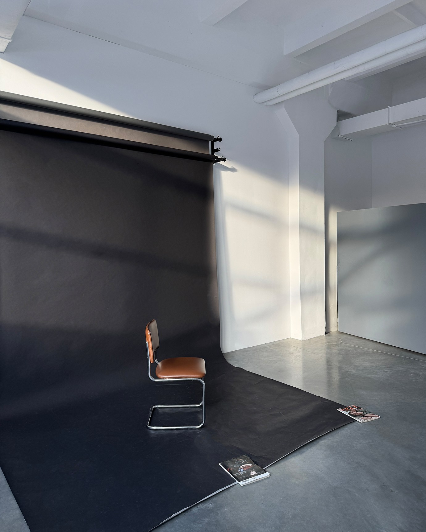 Минималистичные фотостудии Минска. Портретный фотограф в Минске Анна Волейко