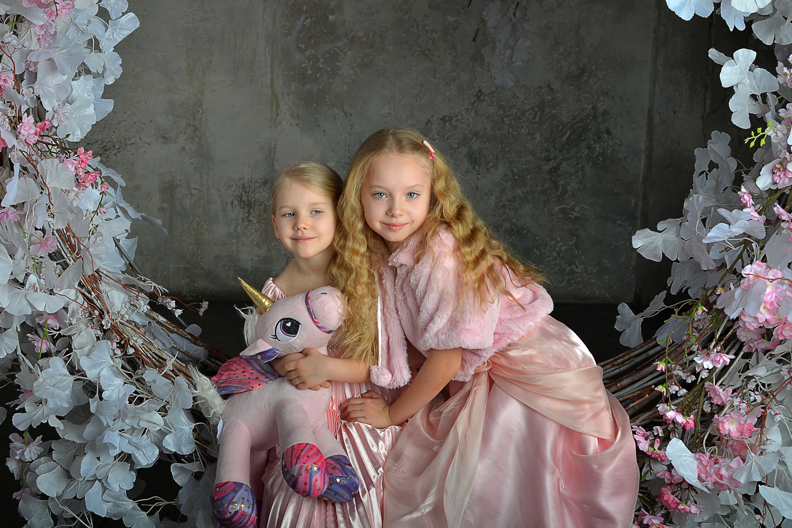 Весенняя фотосессия в сказочном зале. Семейный и детский фотограф в Санкт-Петербурге Баландина Татьяна