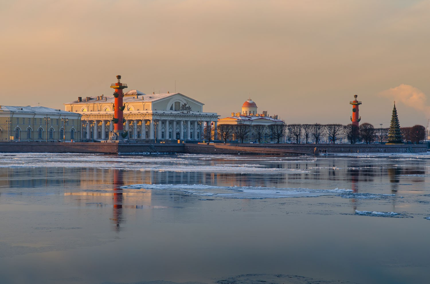 Продажа авторских фотопостеров с видами Европейских городов, Санкт-Петербурга, пейзажей России и Европы. Фотограф | Рустам Загидуллин | Санкт-Петербург