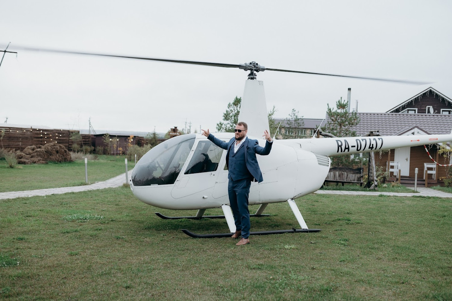 Ведущий в Москве Никита Колотушкин