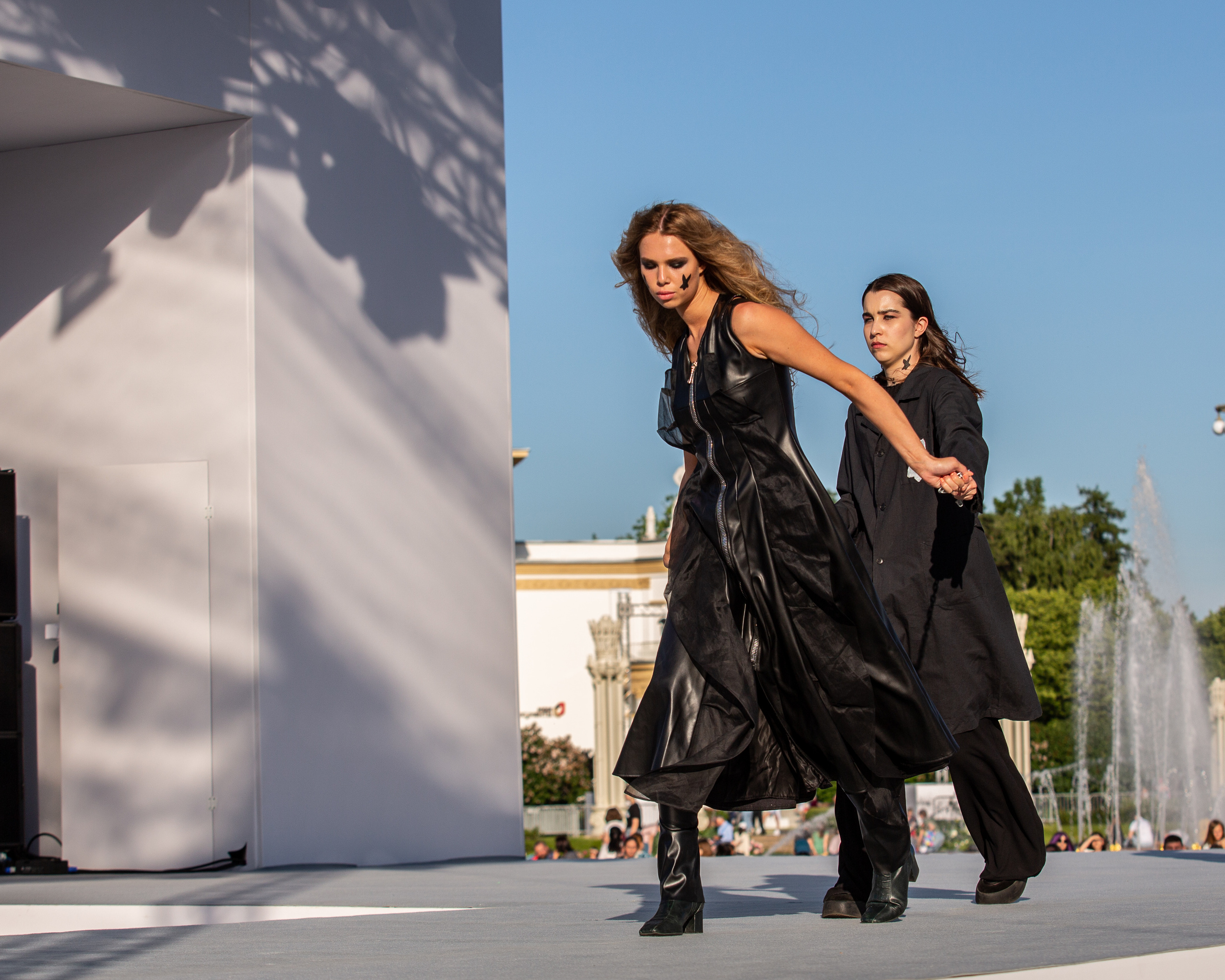 Moscow Fashion Week. Denis DETALOV. Visual artist, photographer Liana Darenskaya, Moscow