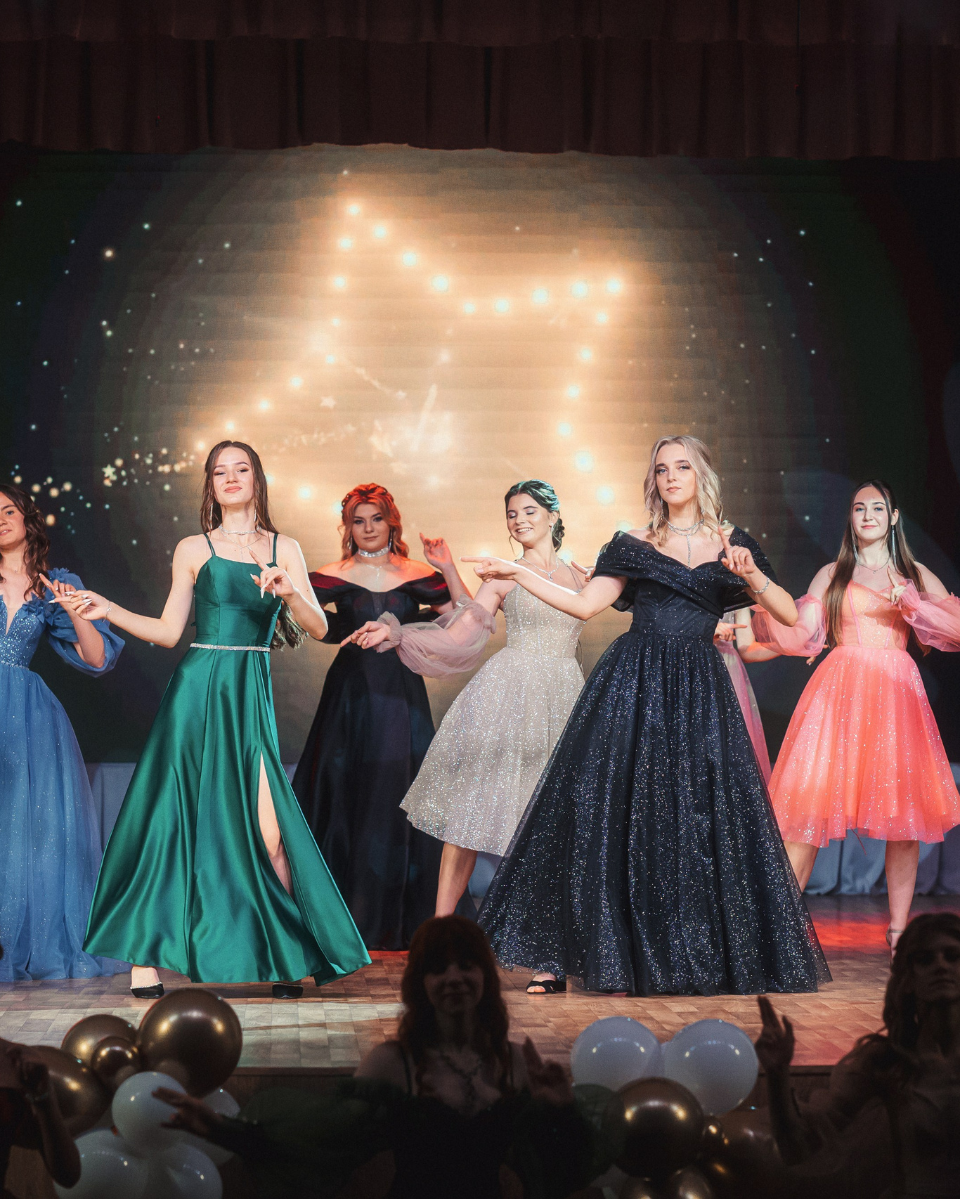 Фотосъемка выпускных в Воронеже. Свадебный и репортажный фотограф в Воронеже Роман Янко