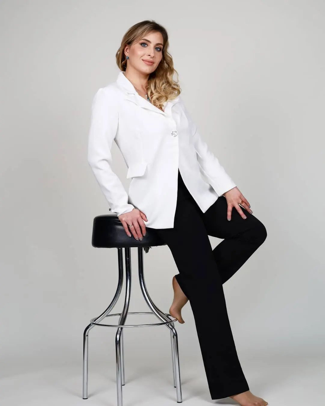 Контакты. Дизайнер fotokniga_ast