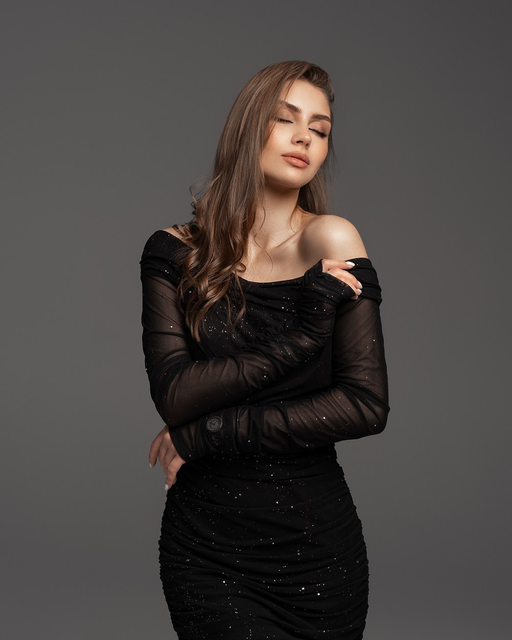 Подготовка к новогодней съёмке. Юлия Амели — фотограф беременности и материнства во Владивостоке