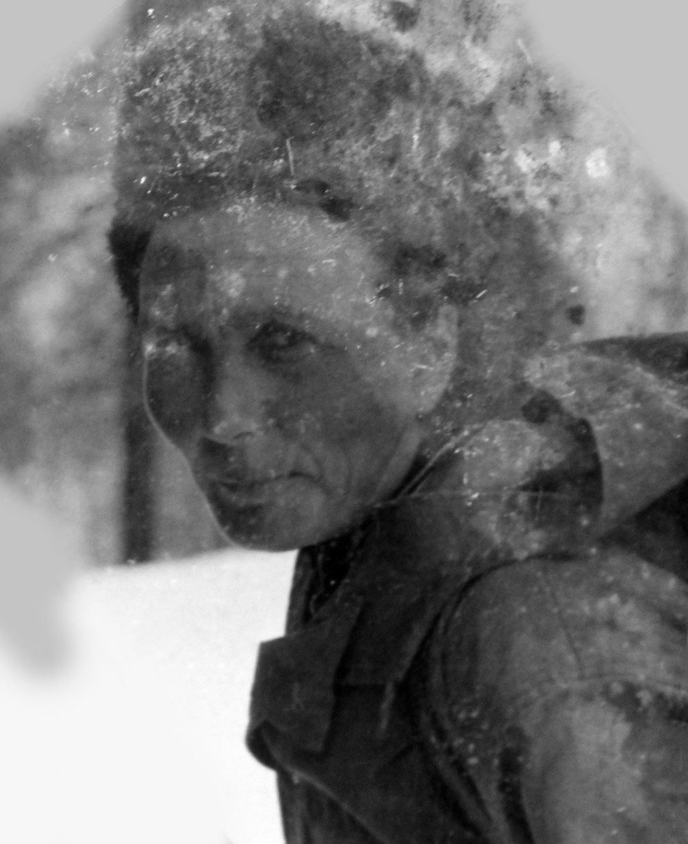 Мнеб дороги далёкие (1977). Фотограф Эдуард Алмадаков