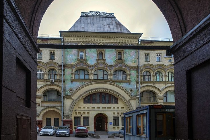 Секретные дворики Москвы. Фото Радости. Свадебный и семейный фотограф в Москве Юлия Самойлова