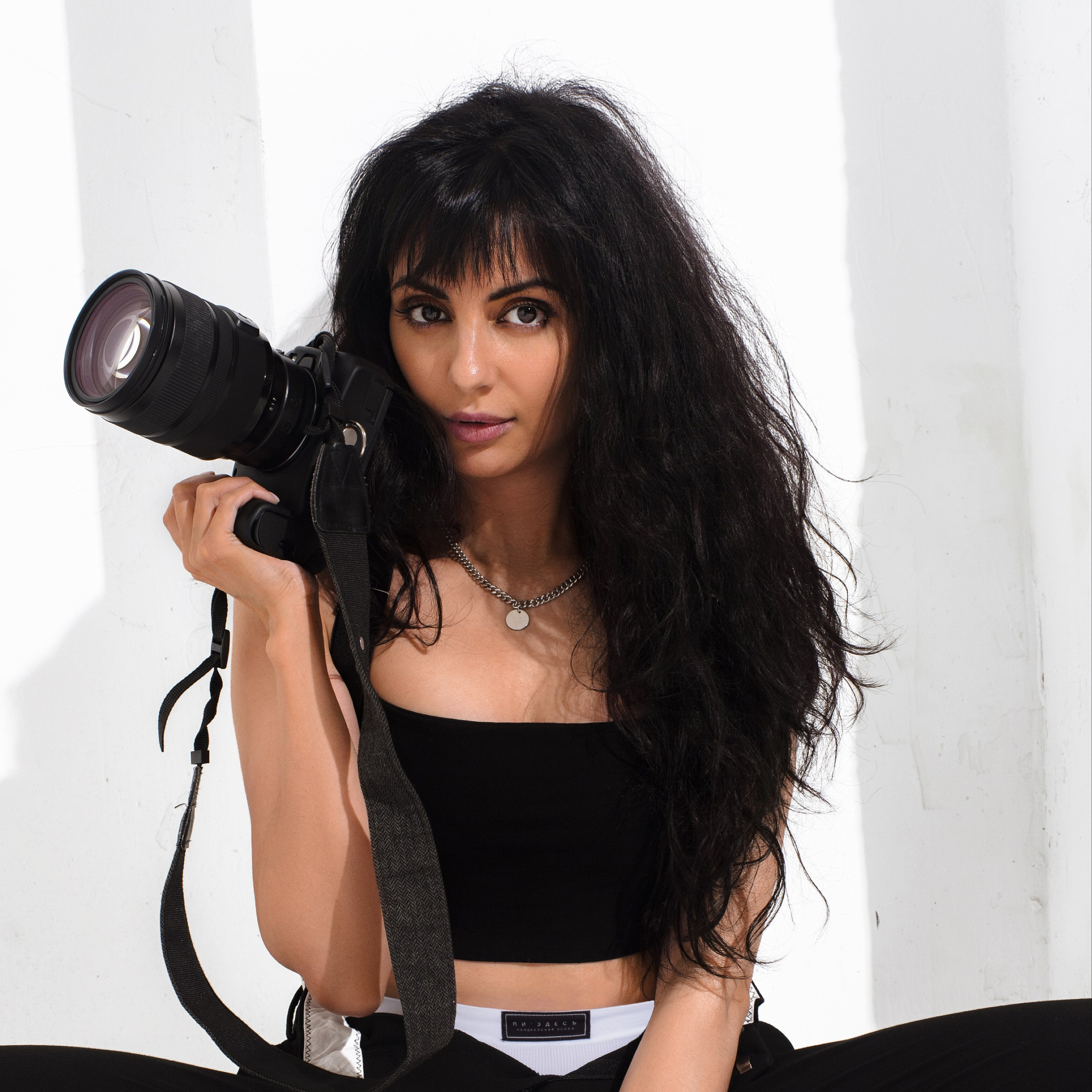 Контакты. Фотограф для маркетплейсов в Москве Озерова Кристина