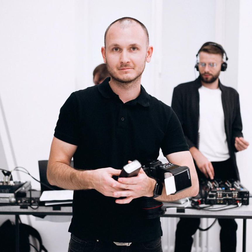 УЖИН С АНАТОЛИЕМ КОРНЕЕВЫМ В MAIN WINE. СВОИ. ФОТООТЧЕТЫ-СОБЫТИЯ-МЕСТА