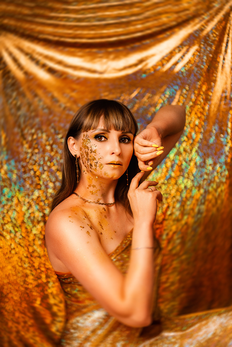 В золоте. Фотограф в Нефтеюганске Мила Аксёнкина