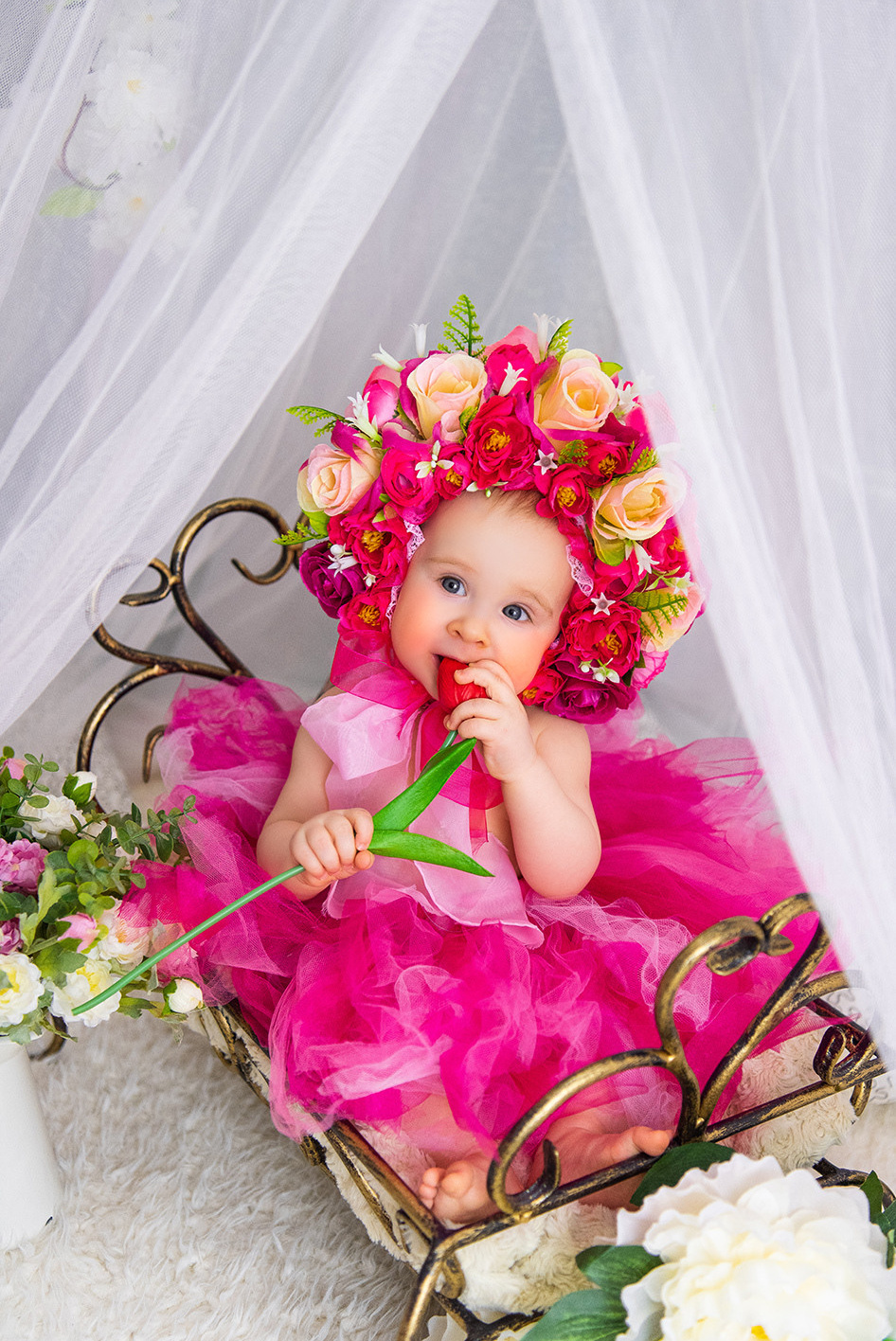 цветочная малышка в шатре