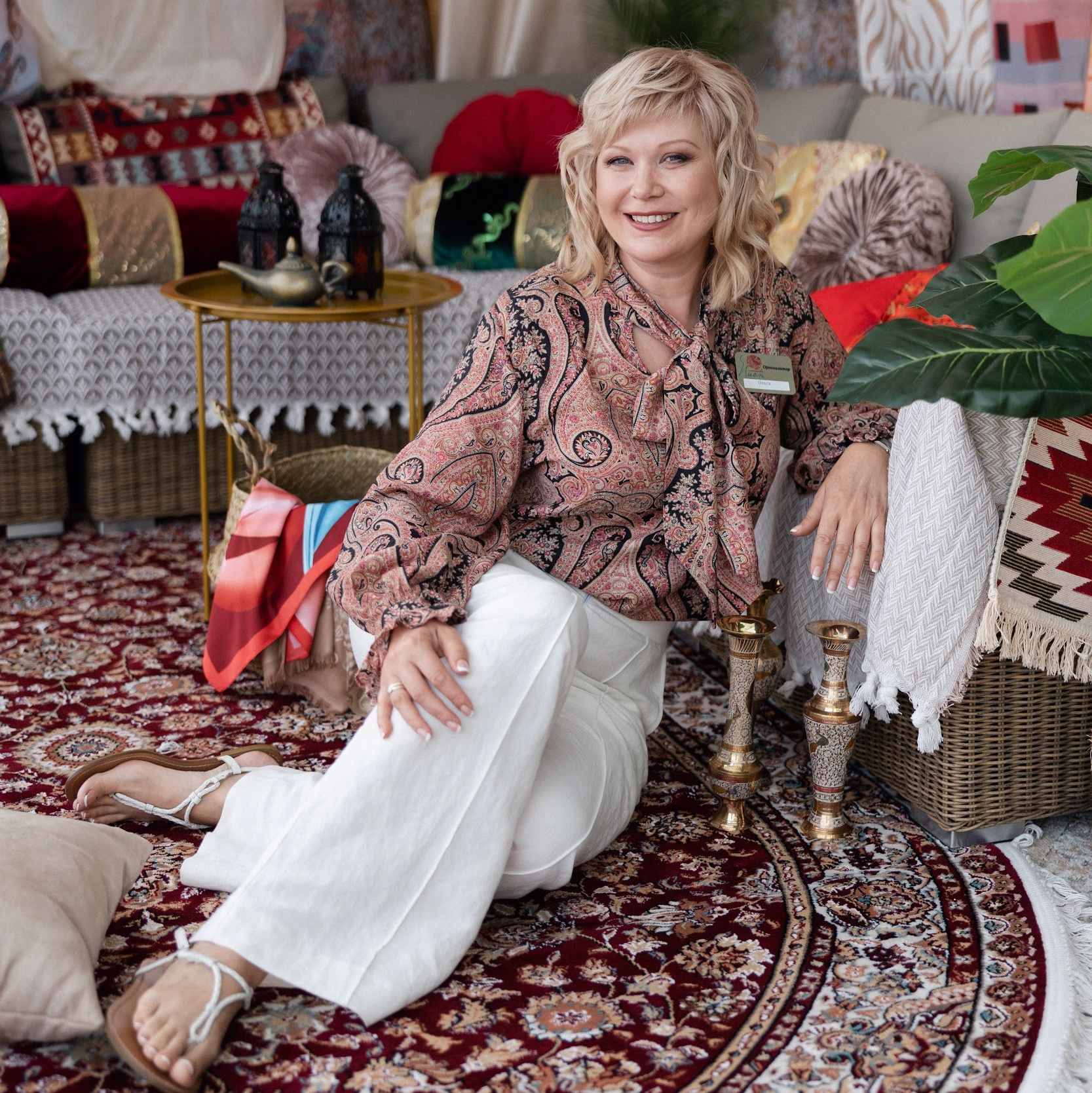 Организация свадьбы, корпоратива, юбилея на веранде в Якушево. Банкетный зал Веранда в Якушево у озера для свадеб, юбилеев, корпоративов. Официальный сайт