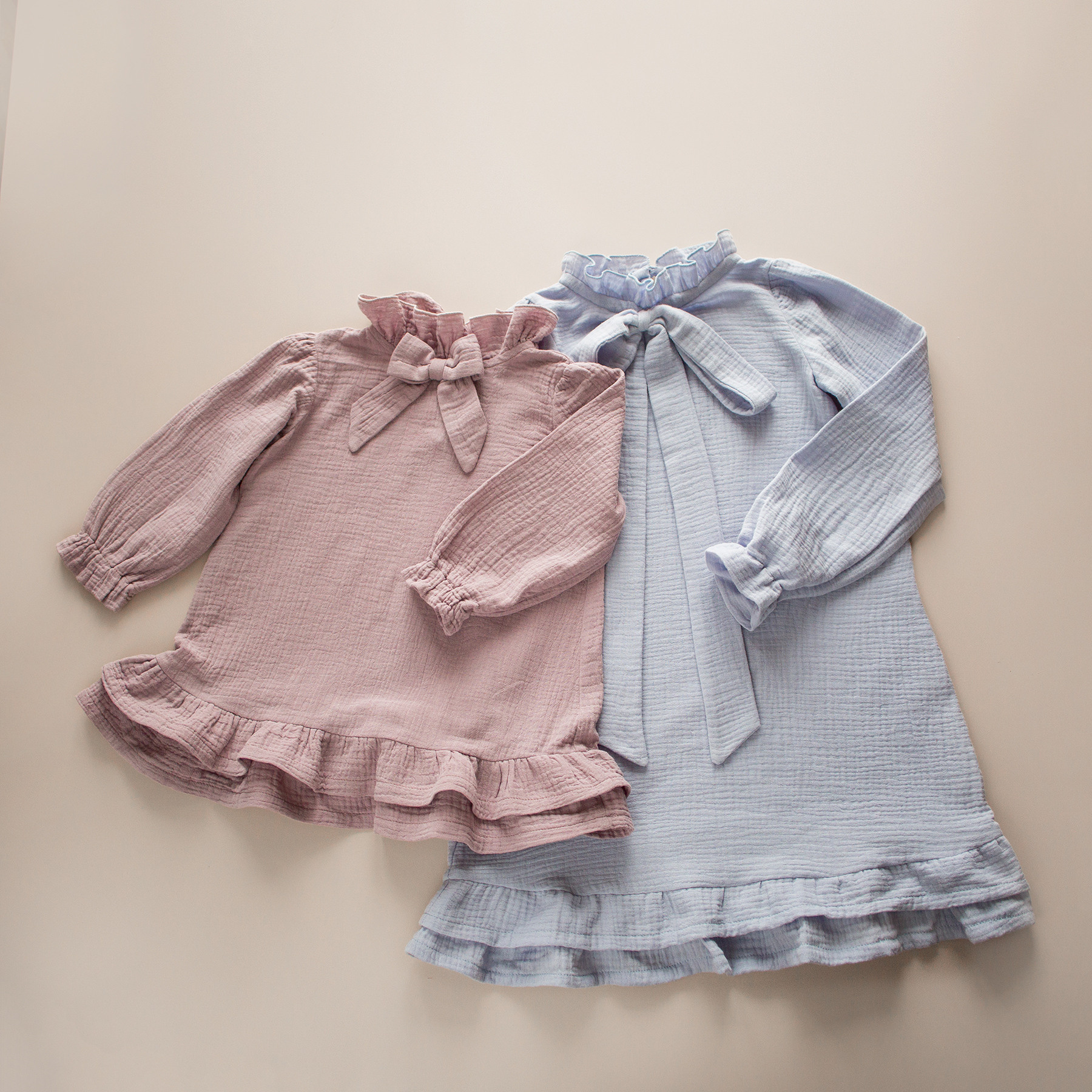 036 Платье с бантиком. Эко-одежда для детей