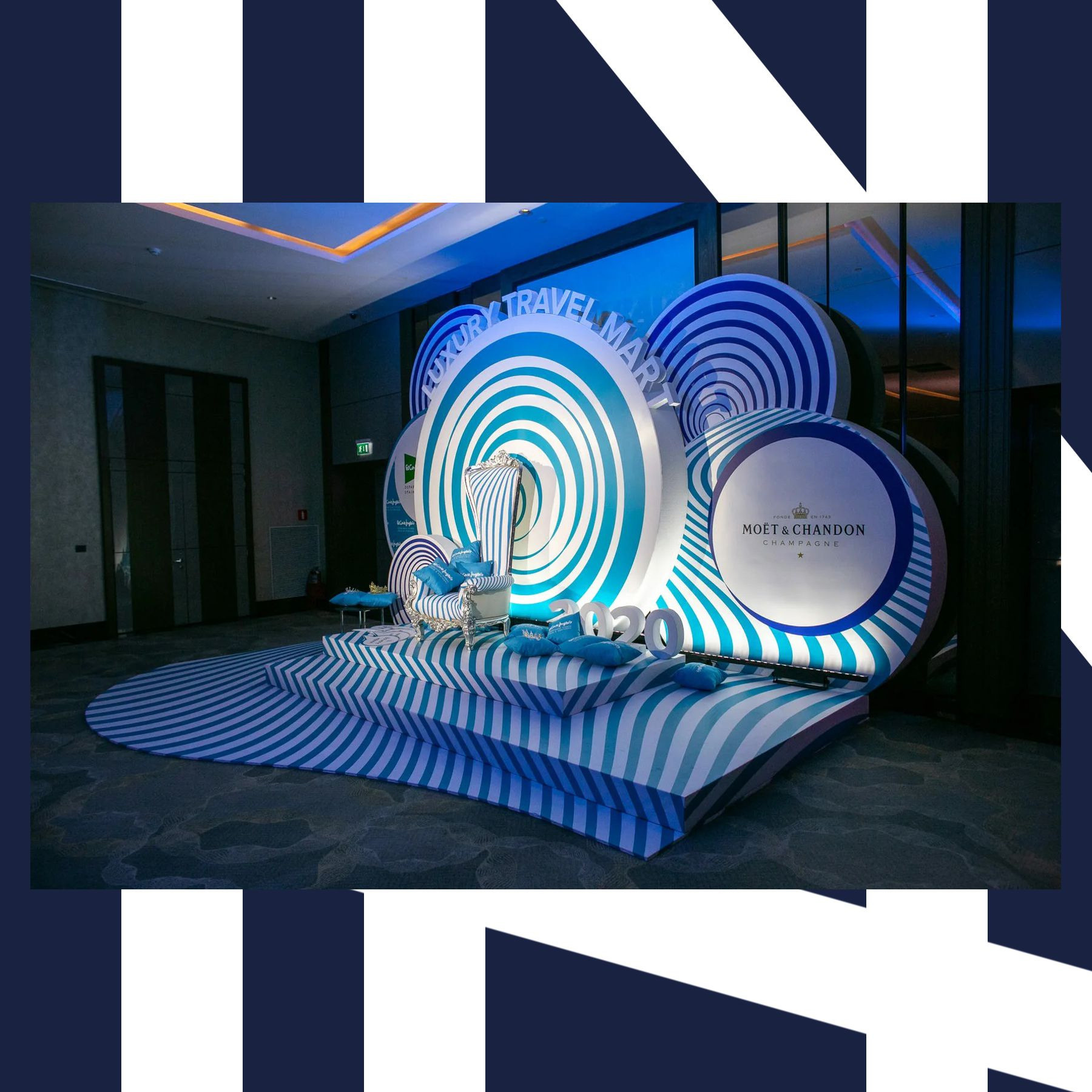 Фотозона гипнотические круги. Студия праздничного декора