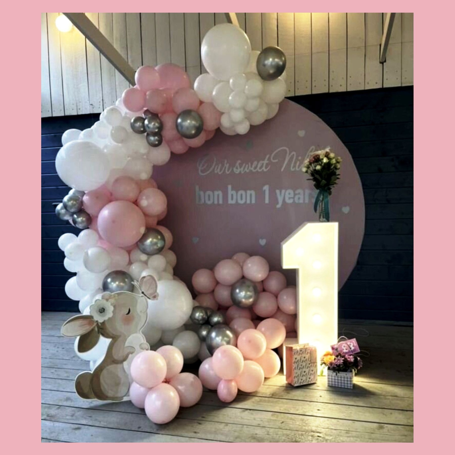 Круглая фотозона. Студия праздничного декора