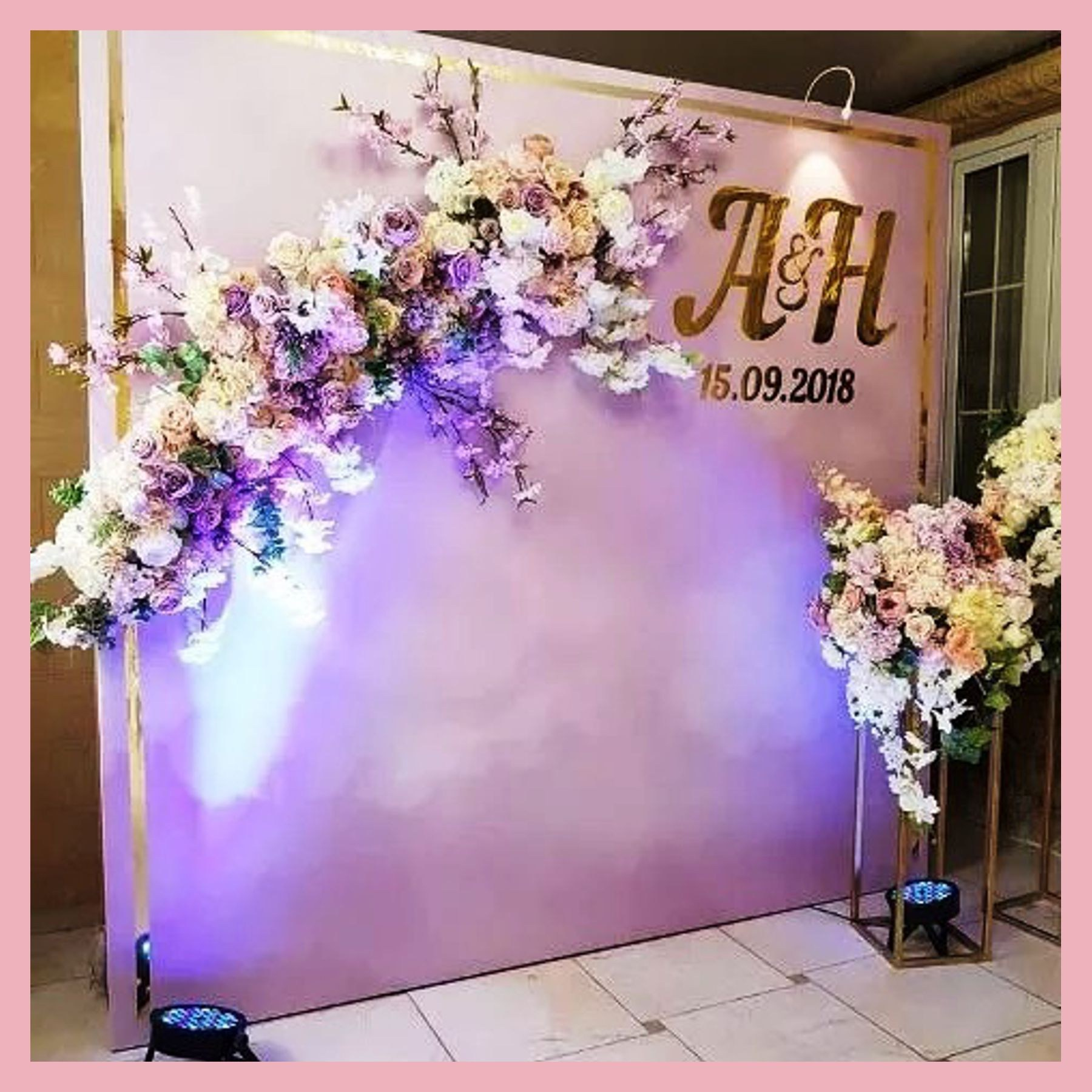 Пресс Бренд волл. Студия праздничного декора