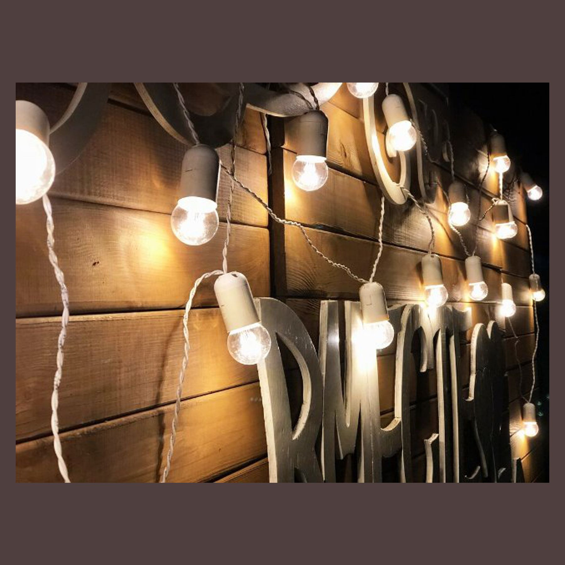 Аренда и продажа ретро гирлянды. Студия праздничного декора